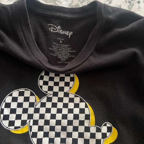 Hollister Black Top with White Script - Picture 7 of 10